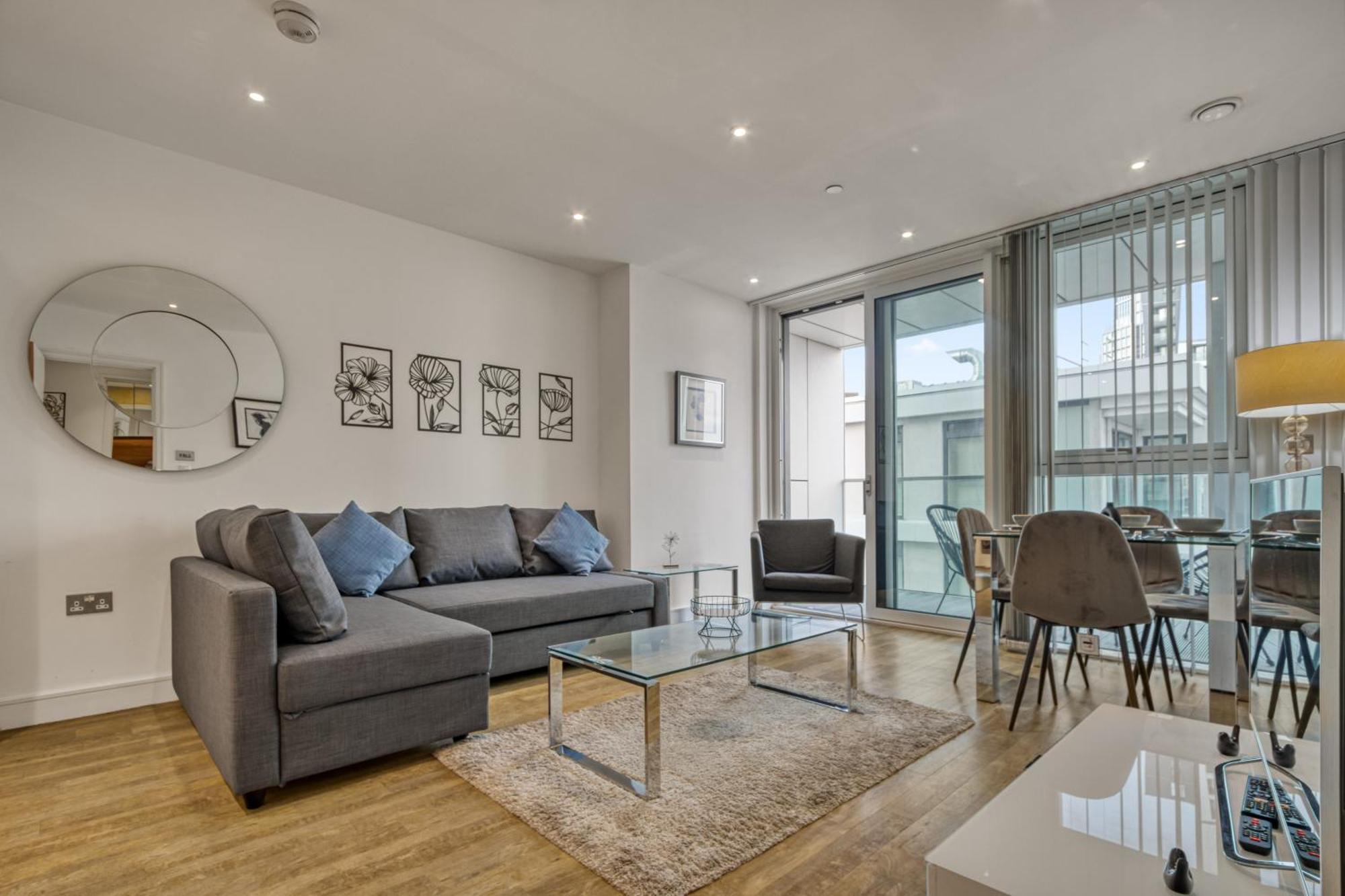 Stylish And Spacious- One Bed In Nine Elms Apartamento *