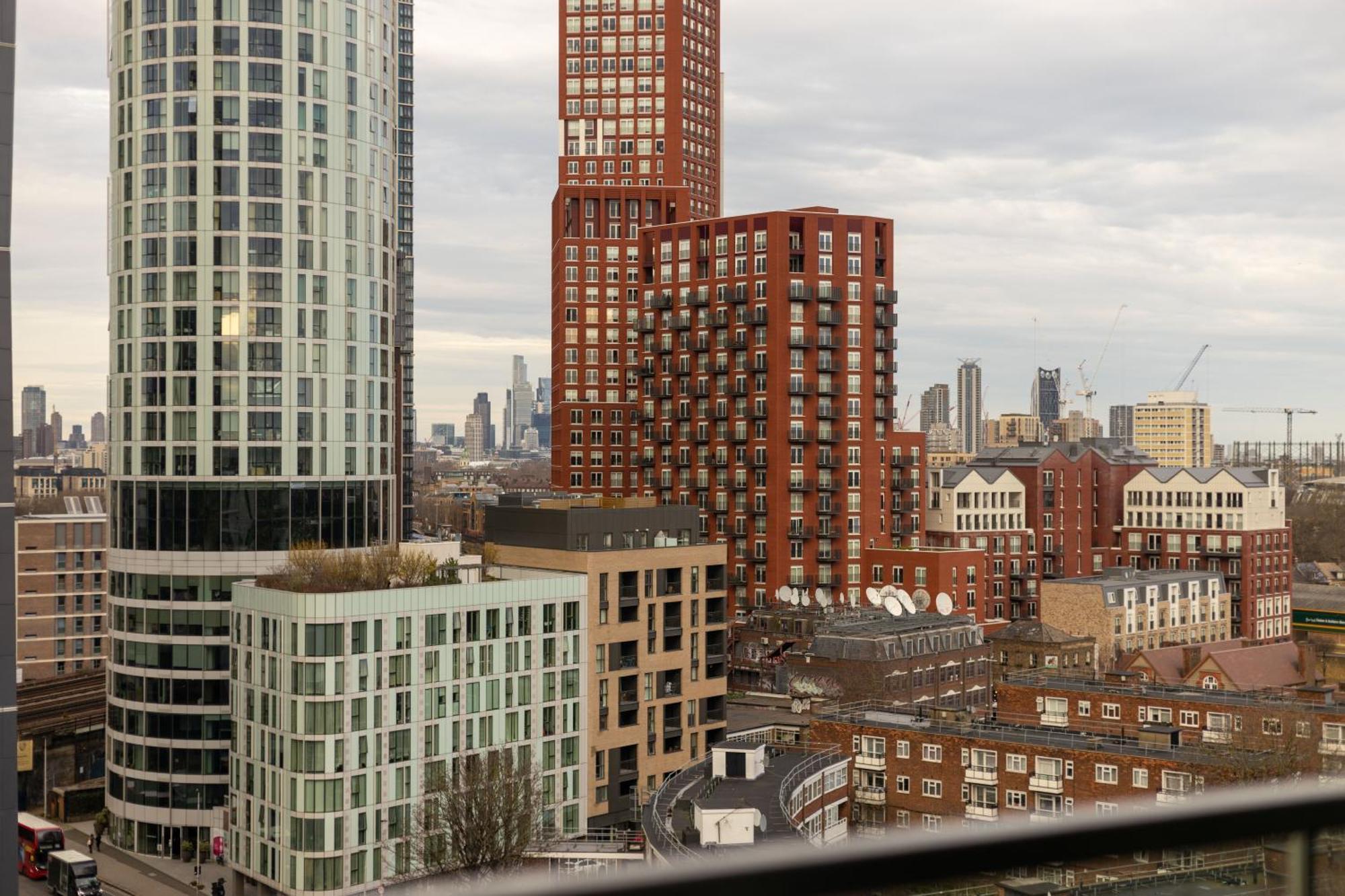 Stylish And Spacious- One Bed In Nine Elms Apartamento Londres
